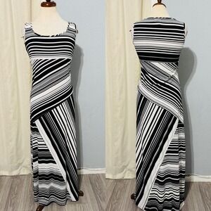 Made in Heaven Black White Striped Geometric Sleeveless Maxi Dress Tank Size M